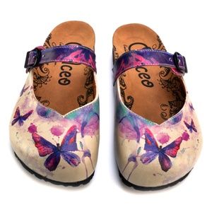 NWT Calceo Purple Butterfly Mule